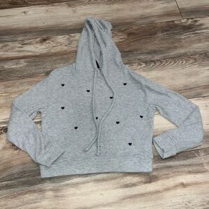 Girls ribbed heart long sleeve hoodie size medium (8/10)